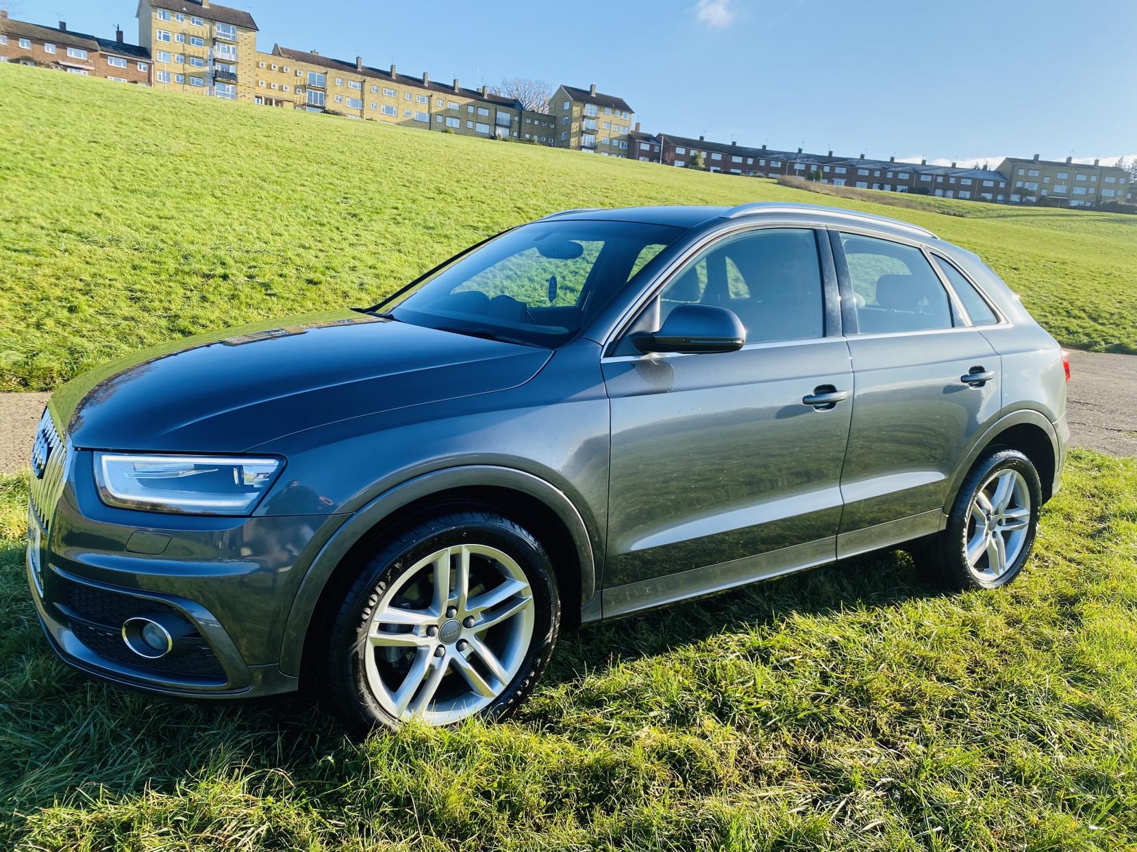 Audi Q3 2.0 TDI S line SUV 5dr Diesel S Tronic quattro Euro 5 (s/s) (177 ps)