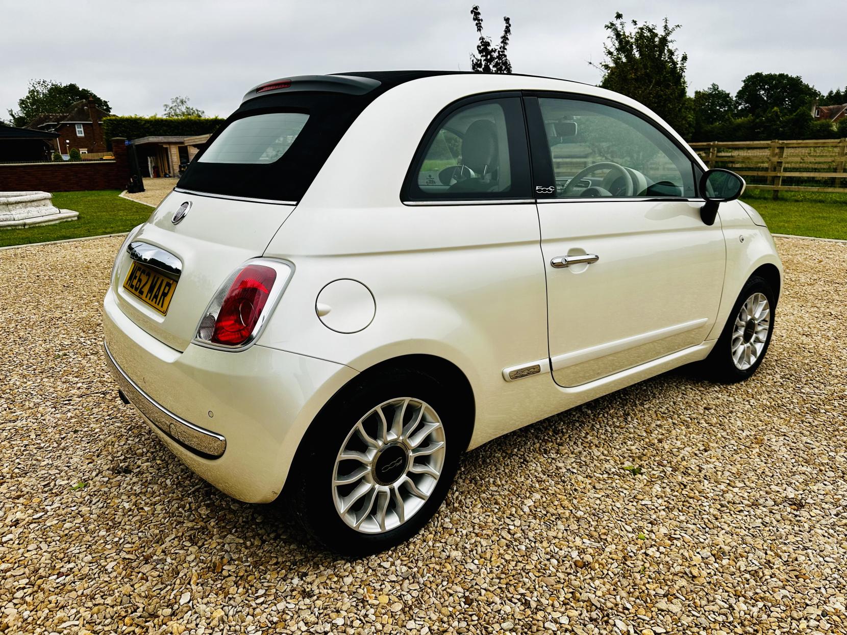 Fiat 500C 1.2 Lounge Convertible 2dr Petrol Auto Euro 5 (69 bhp)