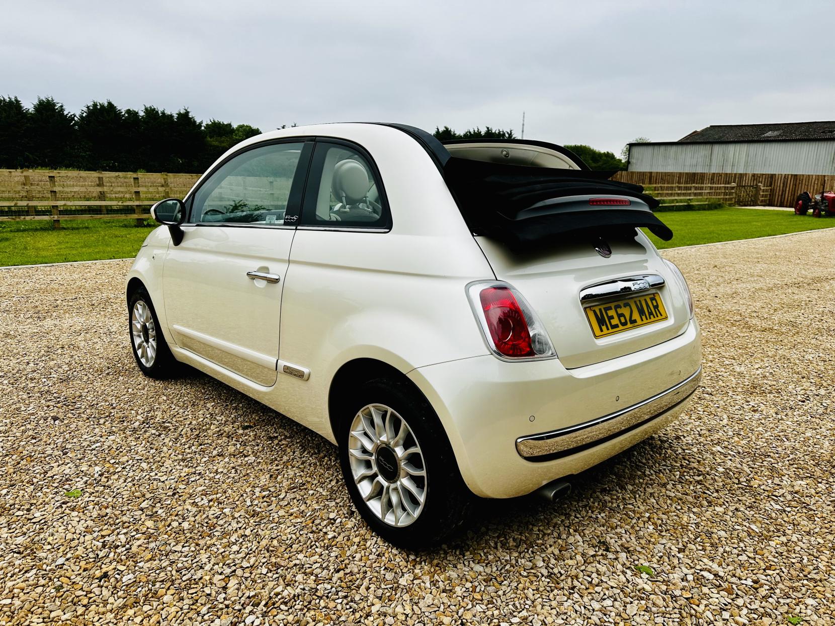 Fiat 500C 1.2 Lounge Convertible 2dr Petrol Auto Euro 5 (69 bhp)