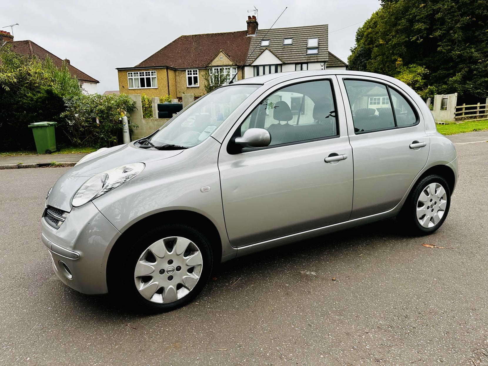 Nissan Micra 1.4 16v SE Hatchback 5dr Petrol Automatic (163 g/km, 87 bhp)