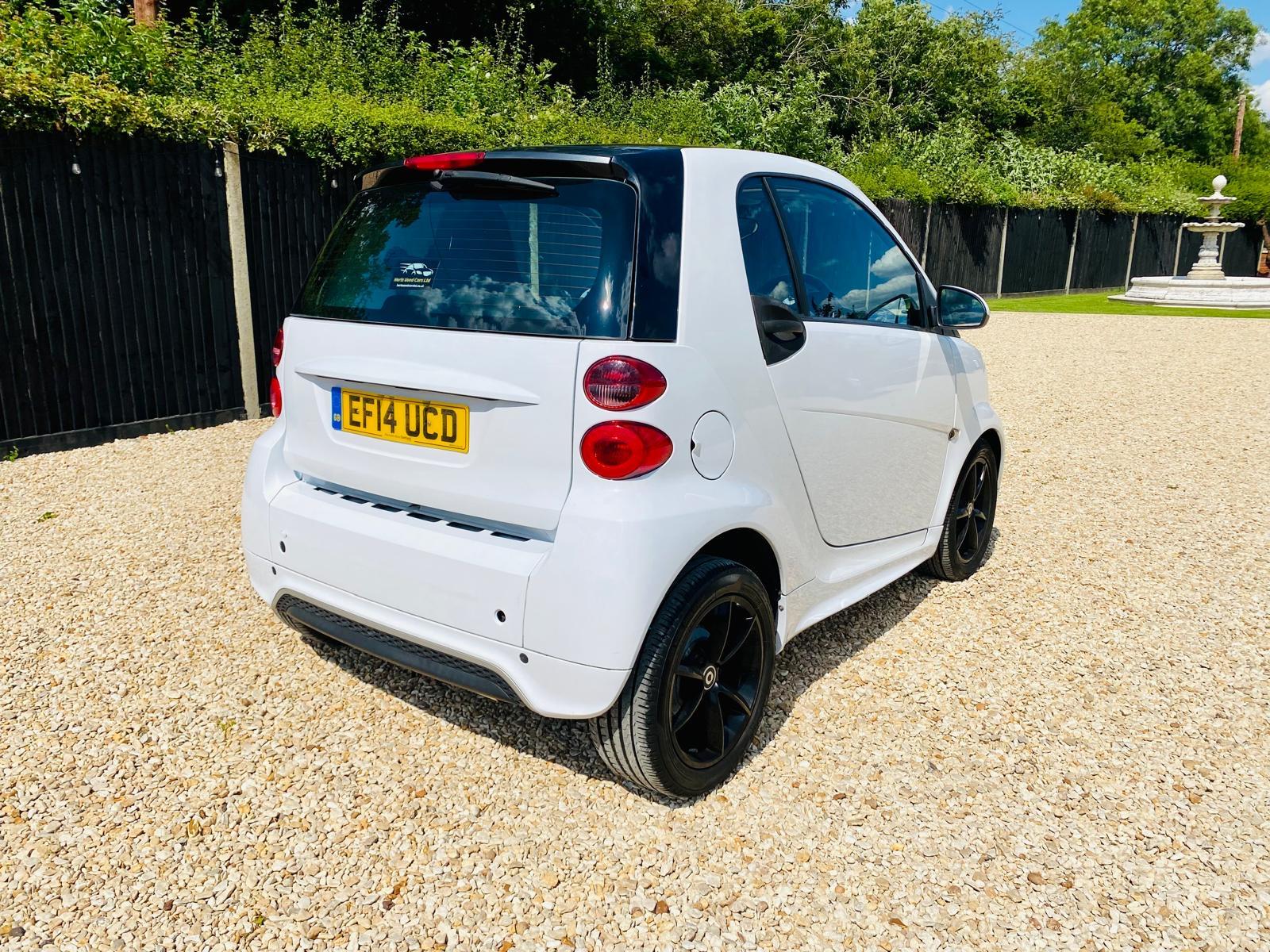 Smart fortwo 1.0 Grandstyle Coupe 2dr Petrol SoftTouch Euro 5 (84 bhp)