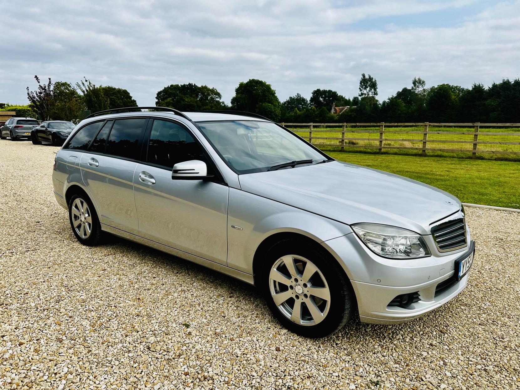 Mercedes-Benz C Class 1.6 C180K BlueEfficiency SE Estate 5dr Petrol Auto Euro 4 (156 ps)