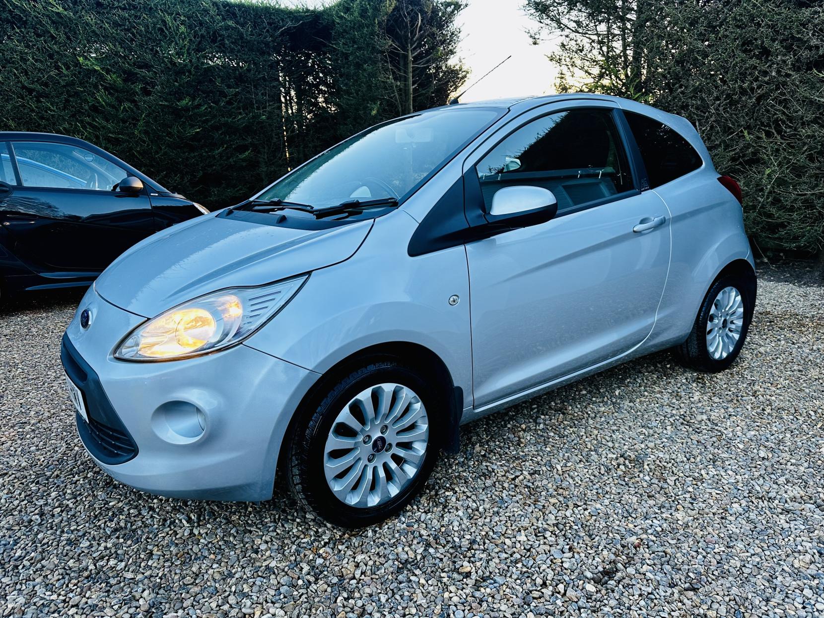 Ford Ka 1.2 Zetec Hatchback 3dr Petrol Manual Euro 5 (s/s) (69 ps)