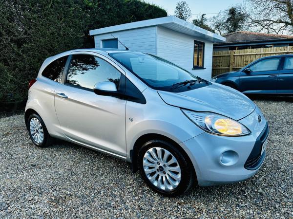 Ford Ka 1.2 Zetec Hatchback 3dr Petrol Manual Euro 5 (s/s) (69 ps)