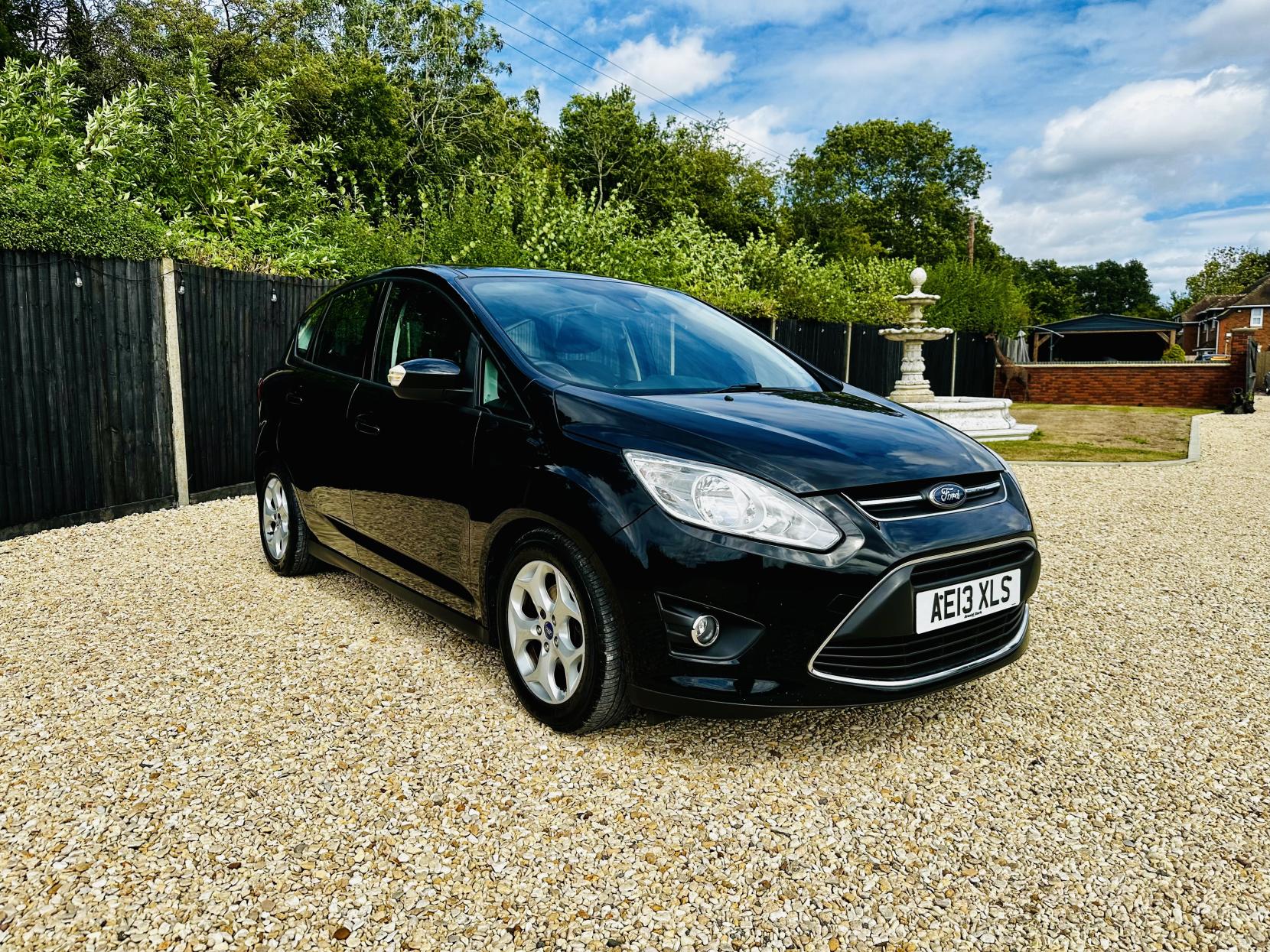 Ford C-Max 1.0T EcoBoost Zetec MPV 5dr Petrol Manual Euro 5 (s/s) (100 ps)