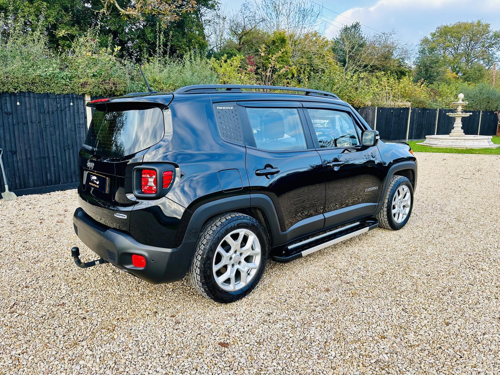 Jeep Renegade 1.6 E-TorQ Longitude SUV 5dr Petrol Manual Euro 6 (s/s) (110 ps)