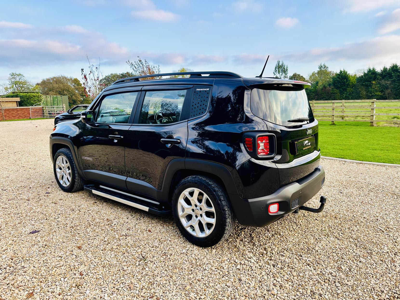 Jeep Renegade 1.6 E-TorQ Longitude SUV 5dr Petrol Manual Euro 6 (s/s) (110 ps)