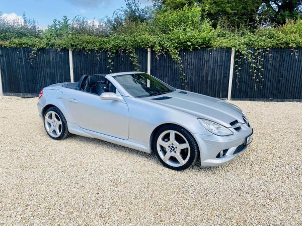 Mercedes-Benz SLK 3.5 SLK350 Convertible 2dr Petrol Automatic (238 g/km, 272 bhp)