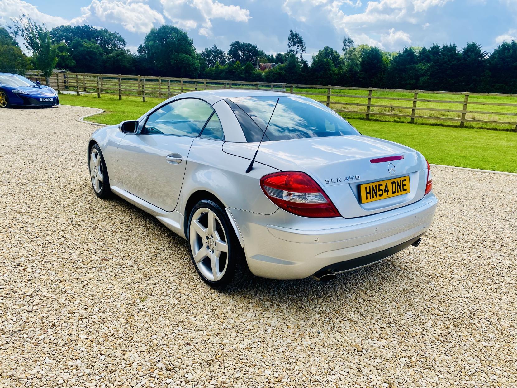 Mercedes-Benz SLK 3.5 SLK350 Convertible 2dr Petrol Automatic (238 g/km, 272 bhp)