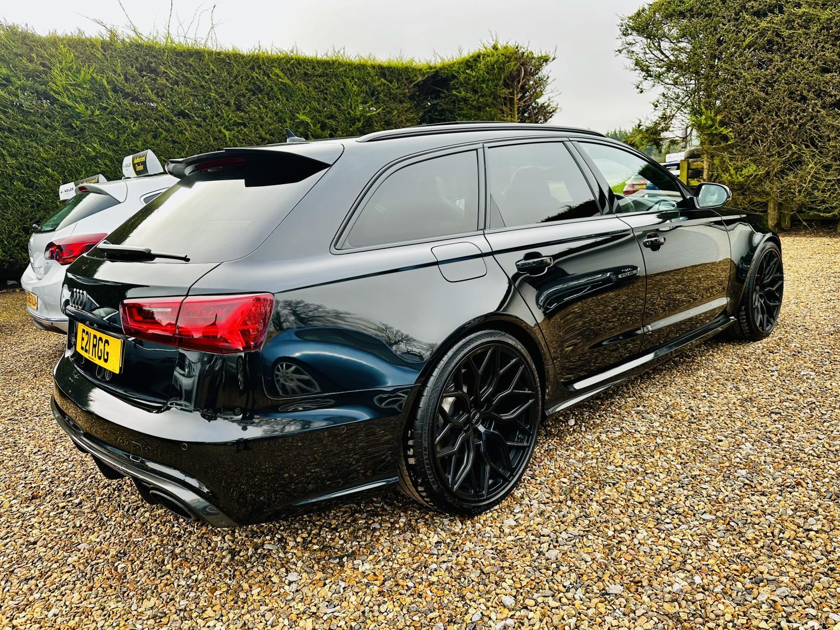 Audi RS6 Avant 4.0 TFSI V8 Estate 5dr Petrol Tiptronic quattro Euro 6 (s/s) (560 ps)