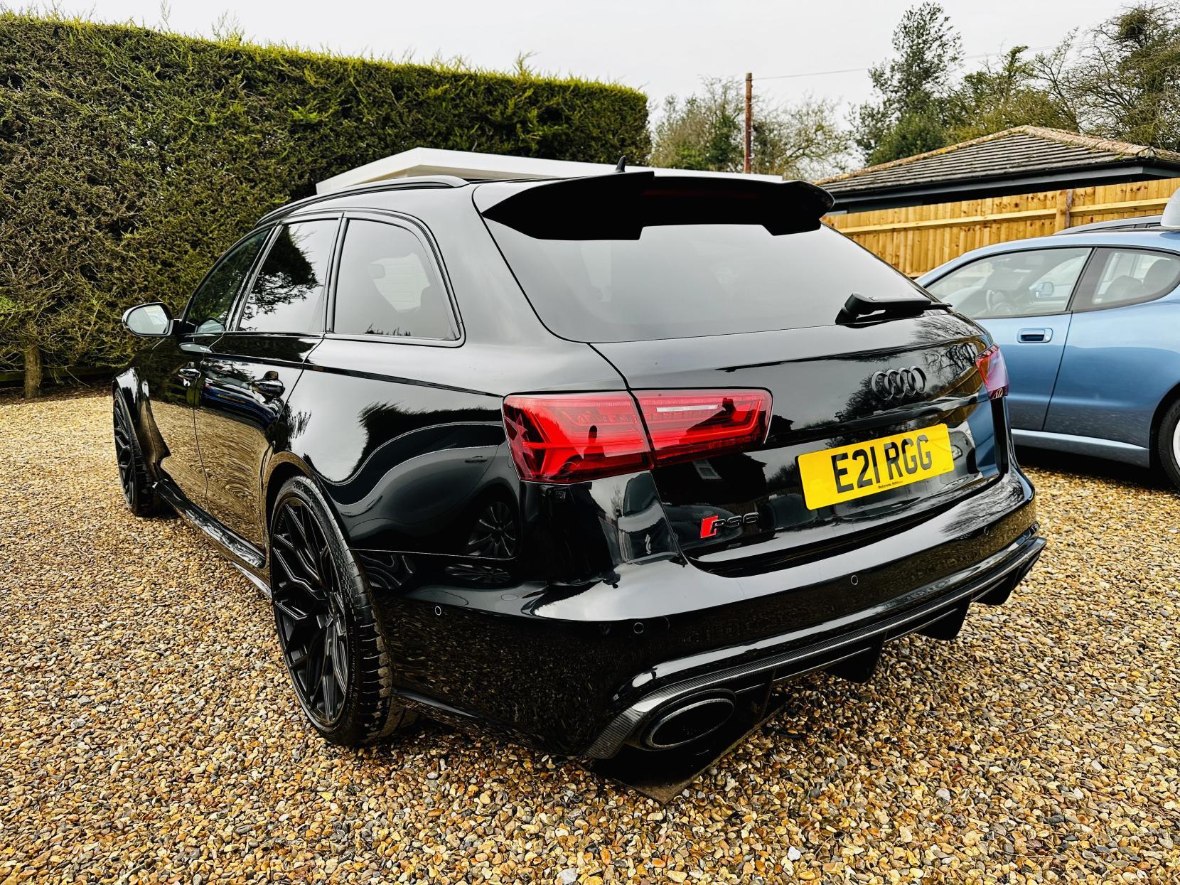 Audi RS6 Avant 4.0 TFSI V8 Estate 5dr Petrol Tiptronic quattro Euro 6 (s/s) (560 ps)