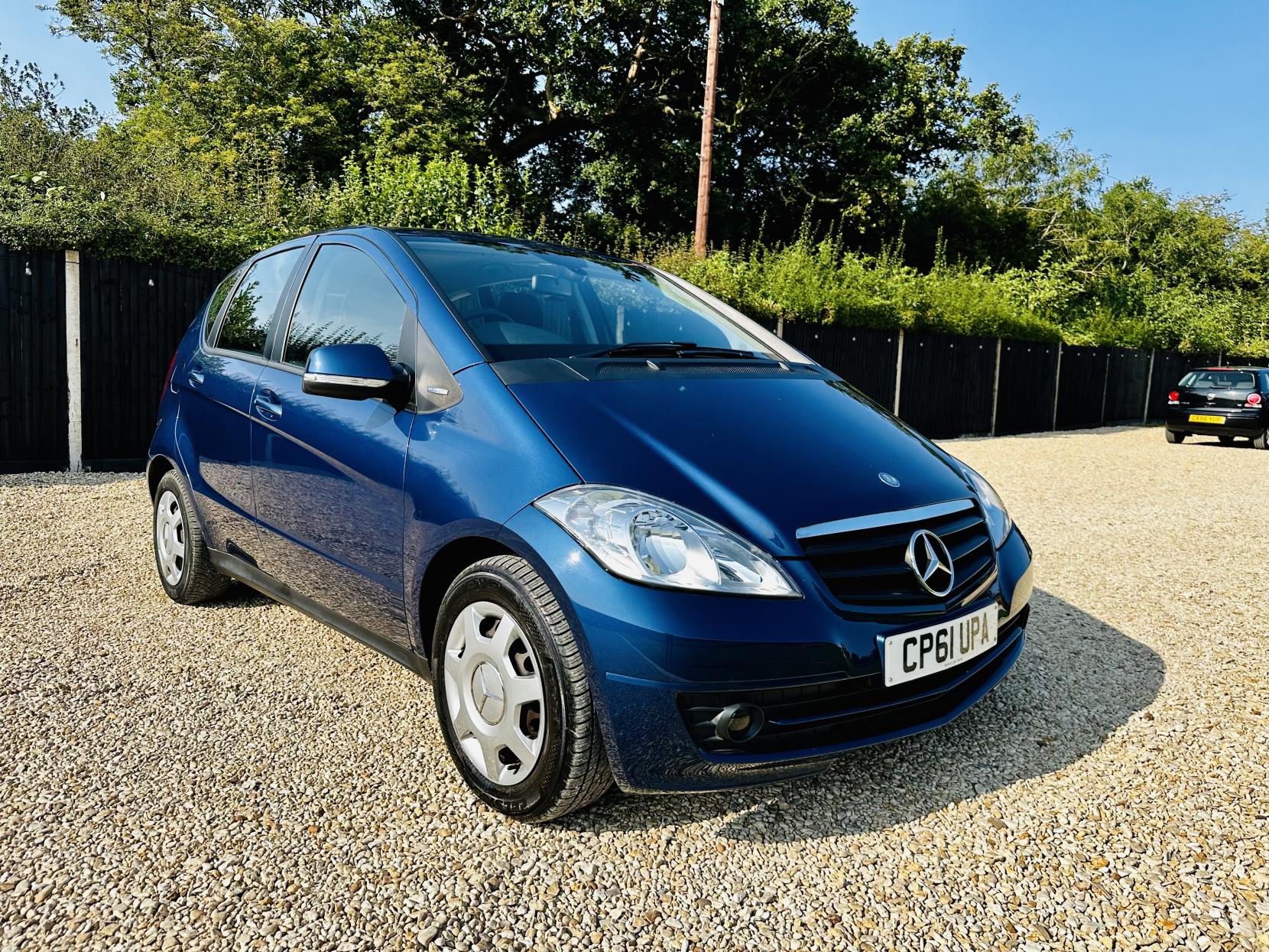 Mercedes-Benz A Class 1.5 A160 BlueEfficiency Classic SE Hatchback 5dr Petrol Manual (139 g/km, 95 bhp)