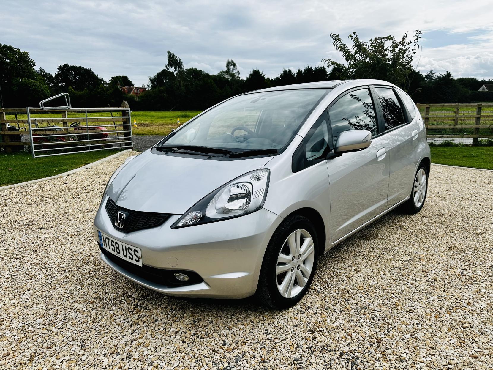 Honda Jazz 1.4 i-VTEC EX Hatchback 5dr Petrol i SHIFT Euro 4 (100 ps)