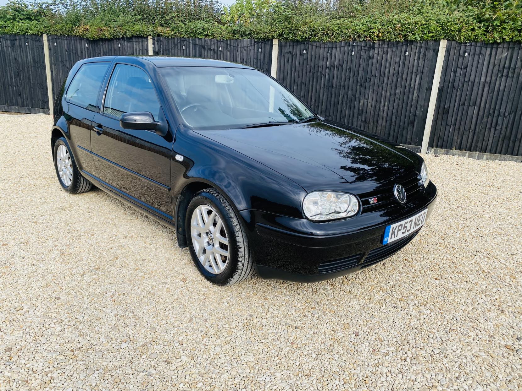 Volkswagen Golf 2.3 VR5 Hatchback 3dr Petrol Automatic (235 g/km, 170 bhp)