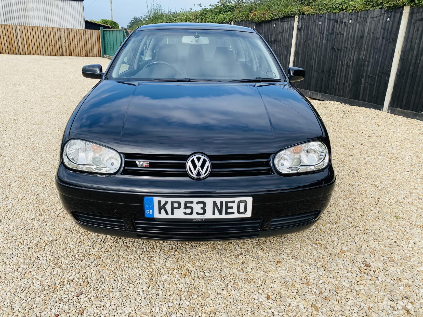 Volkswagen Golf 2.3 VR5 Hatchback 3dr Petrol Automatic (235 g/km, 170 bhp)