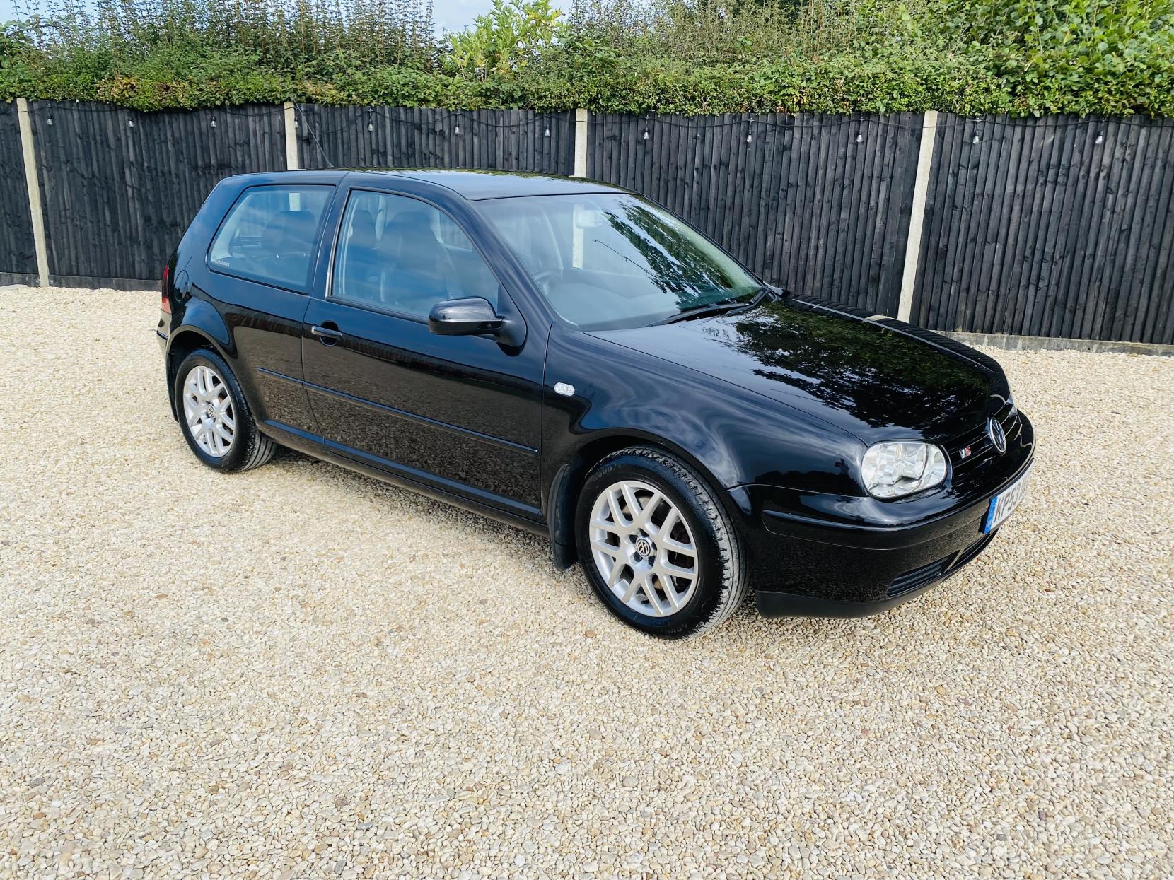 Volkswagen Golf 2.3 VR5 Hatchback 3dr Petrol Automatic (235 g/km, 170 bhp)