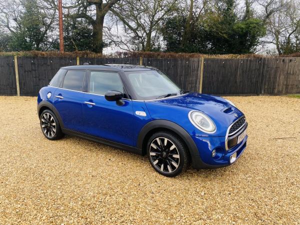 MINI Hatch 2.0 Cooper S Exclusive Hatchback 5dr Petrol Steptronic Euro 6 (s/s) (192 ps)