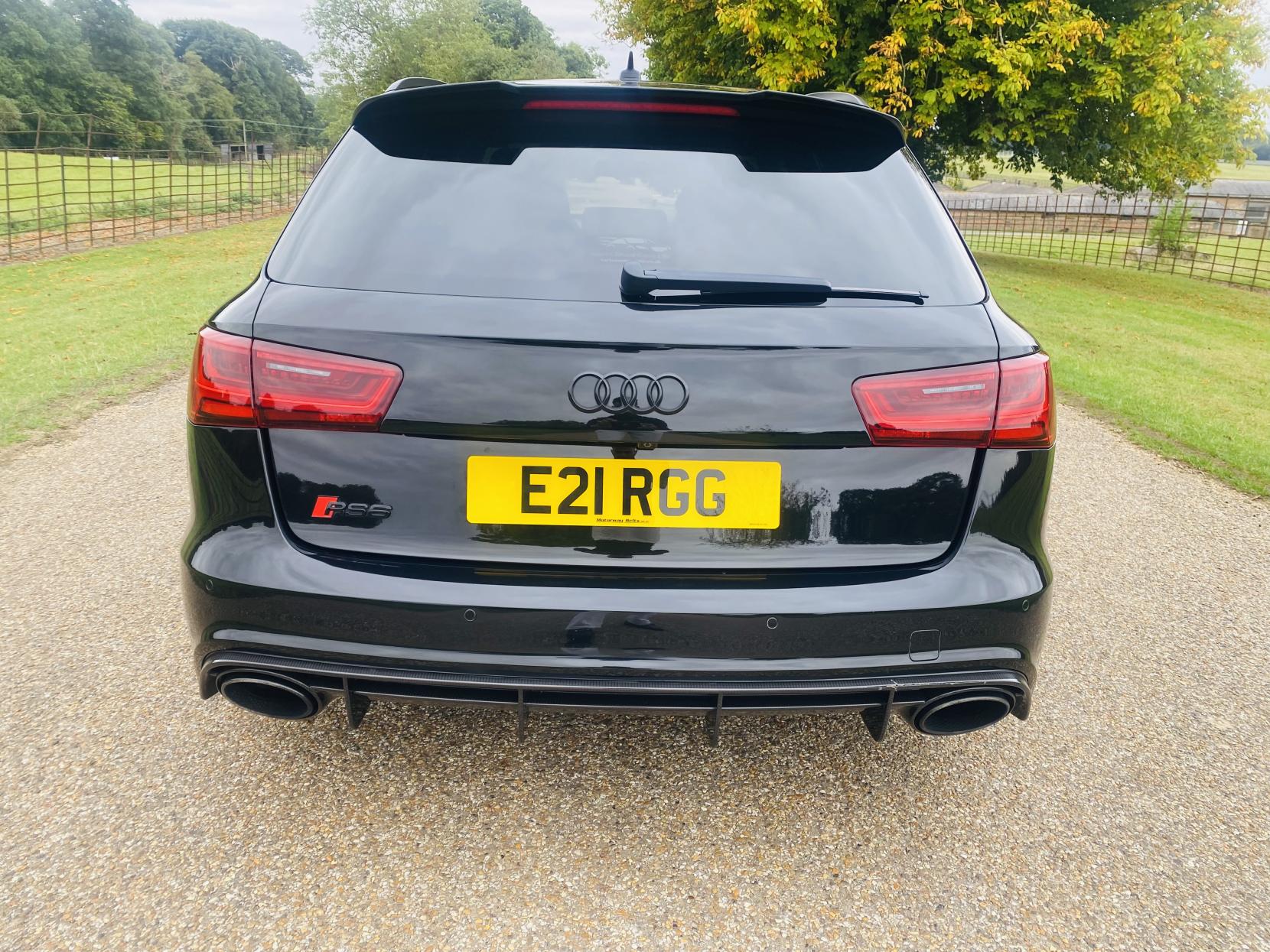 Audi RS6 Avant 4.0 TFSI V8 Estate 5dr Petrol Tiptronic quattro Euro 6 (s/s) (560 ps)