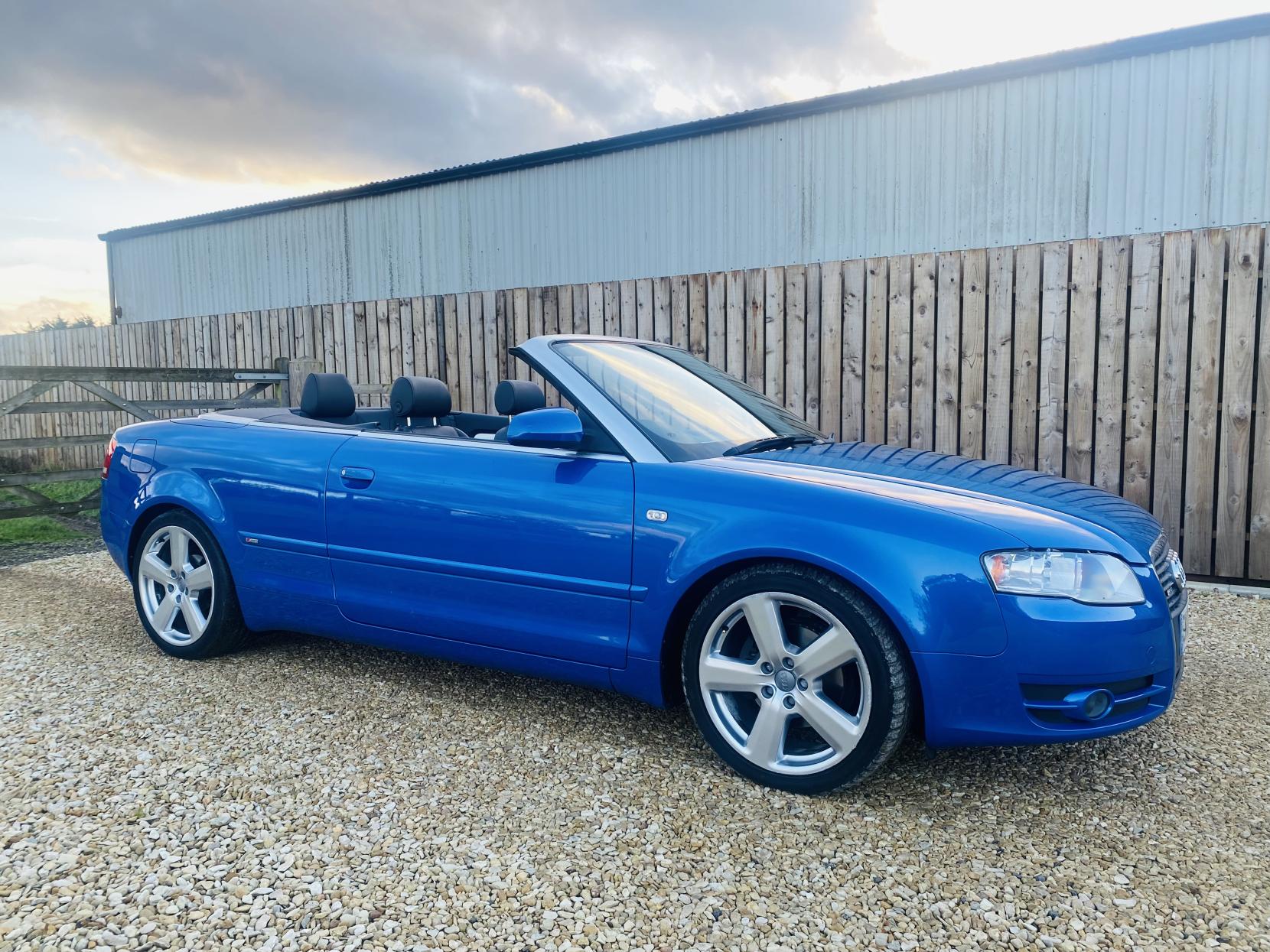 Audi A4 Cabriolet 2.0 TDI S line Convertible 2dr Diesel Manual (175 g/km, 138 bhp)