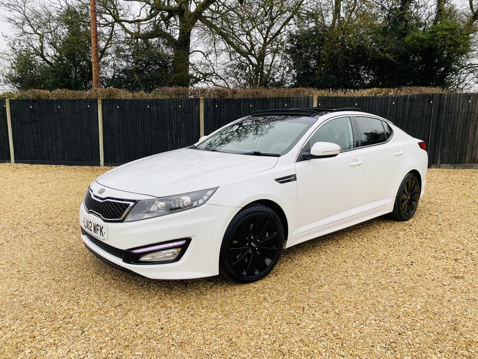 Kia Optima 1.7 CRDi EcoDynamics 2 Luxe Saloon 4dr Diesel Manual Euro 5 (s/s) (134 bhp)