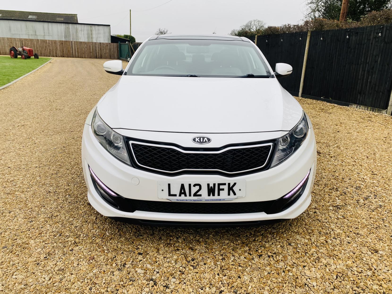 Kia Optima 1.7 CRDi EcoDynamics 2 Luxe Saloon 4dr Diesel Manual Euro 5 (s/s) (134 bhp)