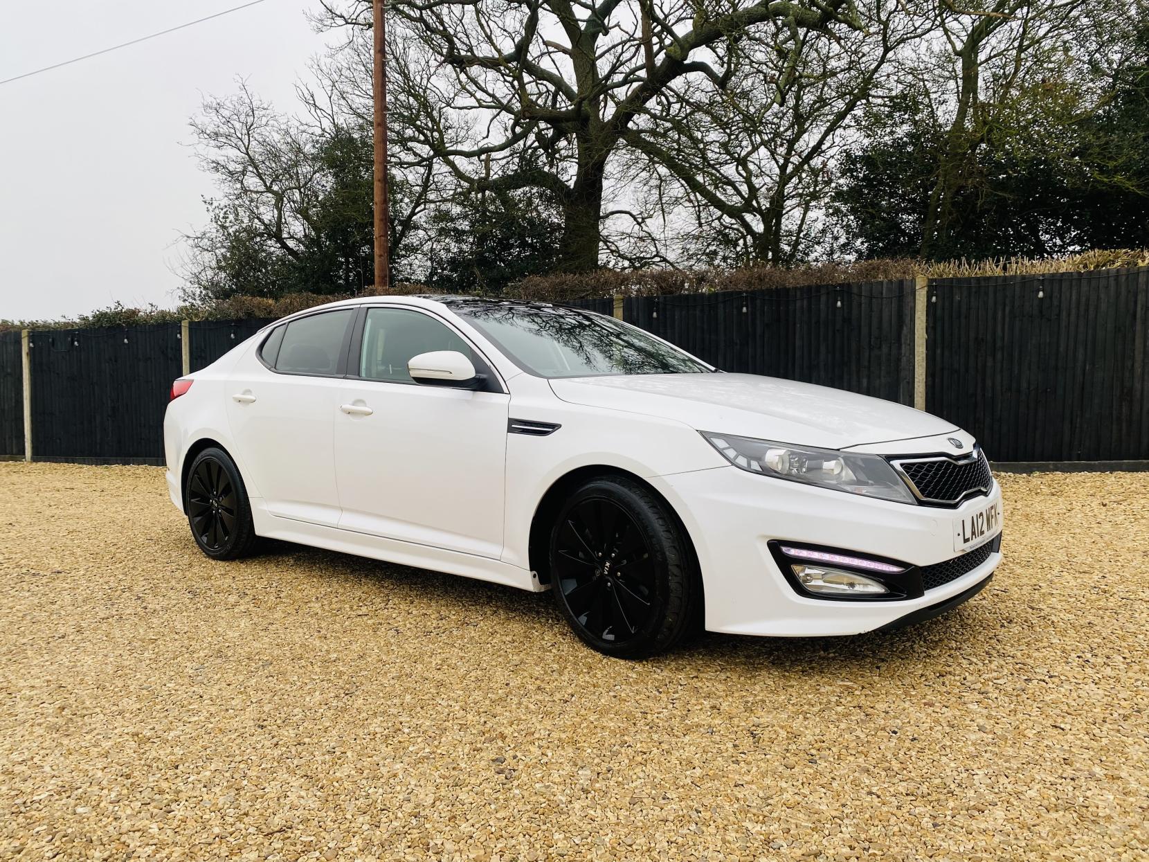 Kia Optima 1.7 CRDi EcoDynamics 2 Luxe Saloon 4dr Diesel Manual Euro 5 (s/s) (134 bhp)