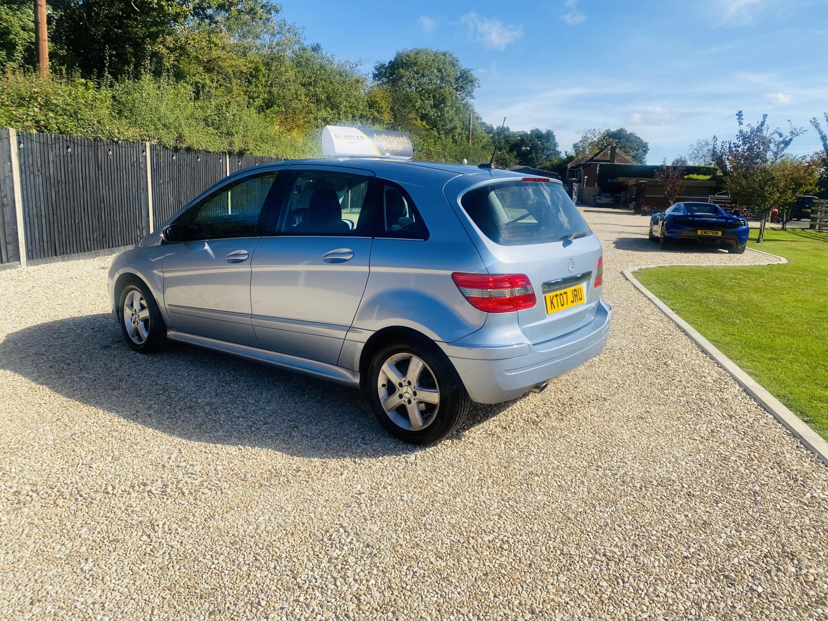 Mercedes-Benz B Class 1.5 B150 SE MPV 5dr Petrol Autotronic (166 g/km, 95 bhp)