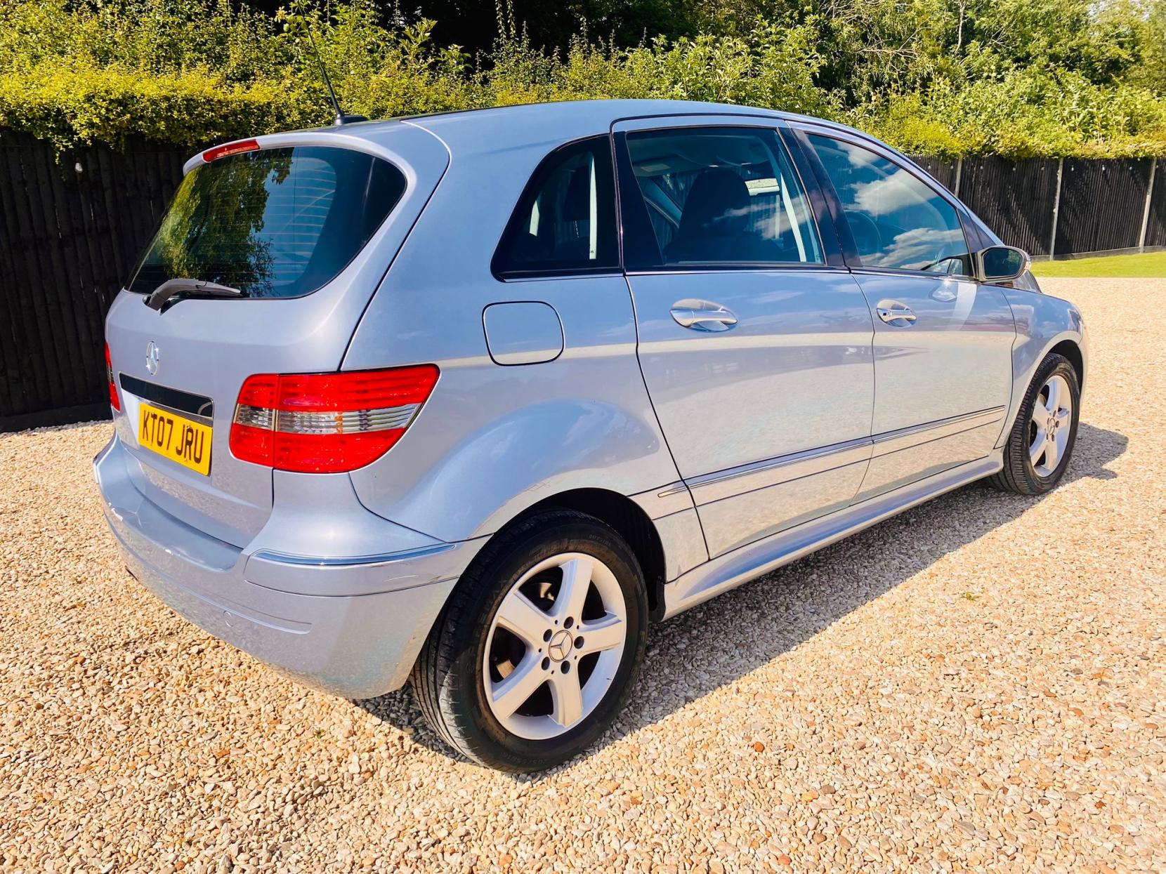 Mercedes-Benz B Class 1.5 B150 SE MPV 5dr Petrol Autotronic (166 g/km, 95 bhp)