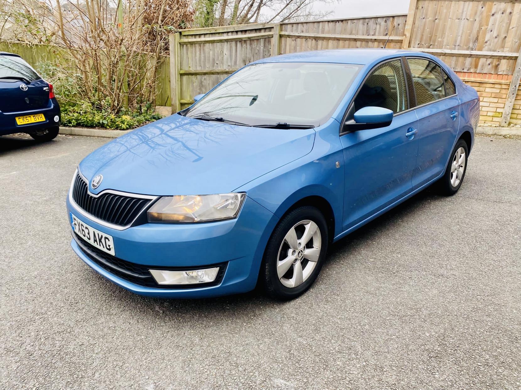 SKODA Rapid 1.2 TSI SE Hatchback 5dr Petrol Manual Euro 5 (86 ps