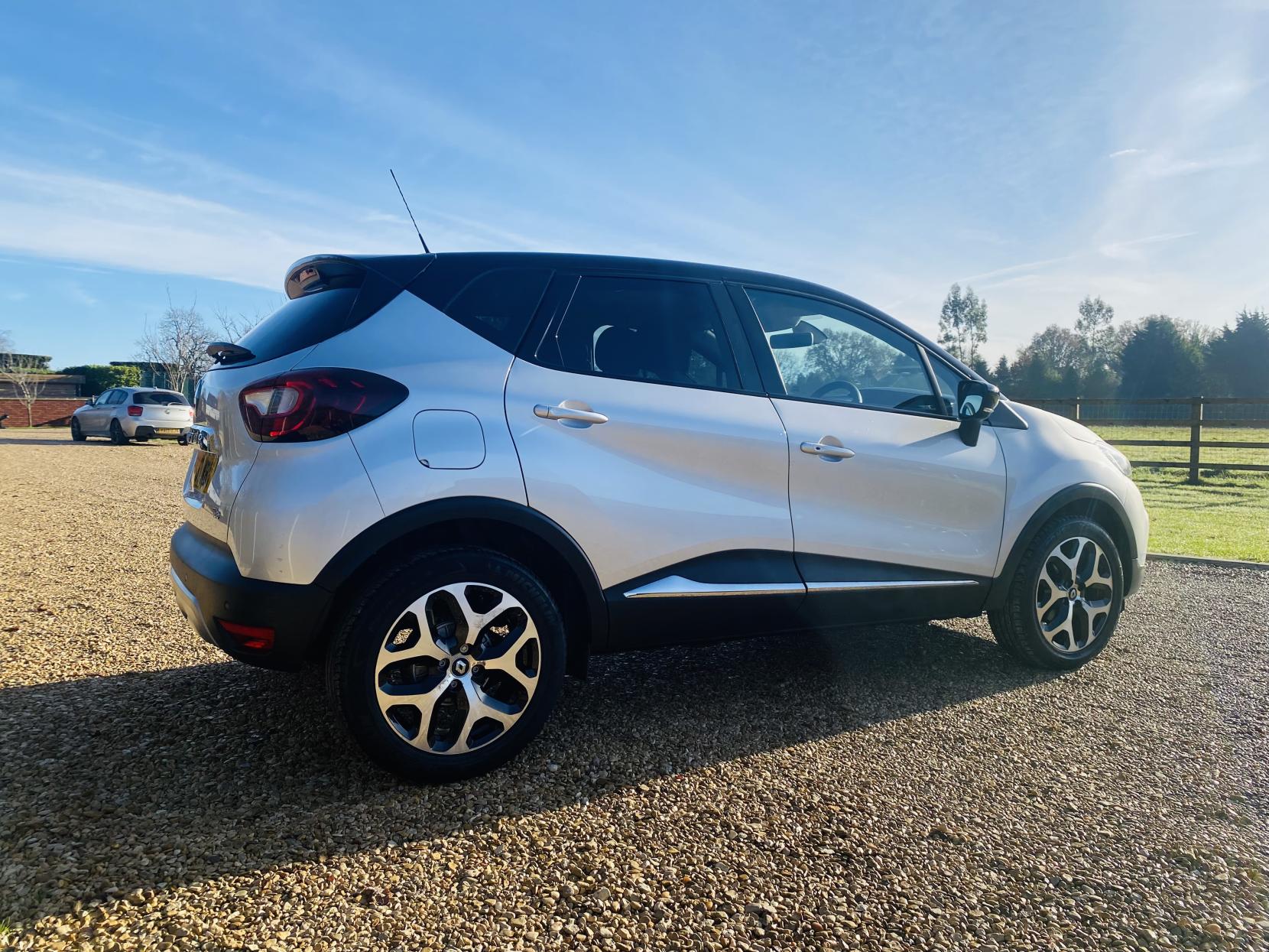 Renault Captur 0.9 TCe ENERGY Dynamique S Nav SUV 5dr Petrol Manual Euro 6 (s/s) (90 ps)