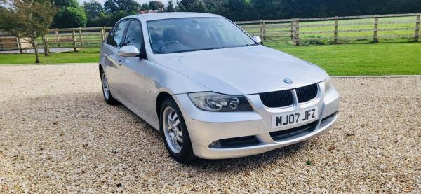 BMW 3 Series 2.0 318i ES Saloon 4dr Petrol Auto Euro 4 (129 ps)