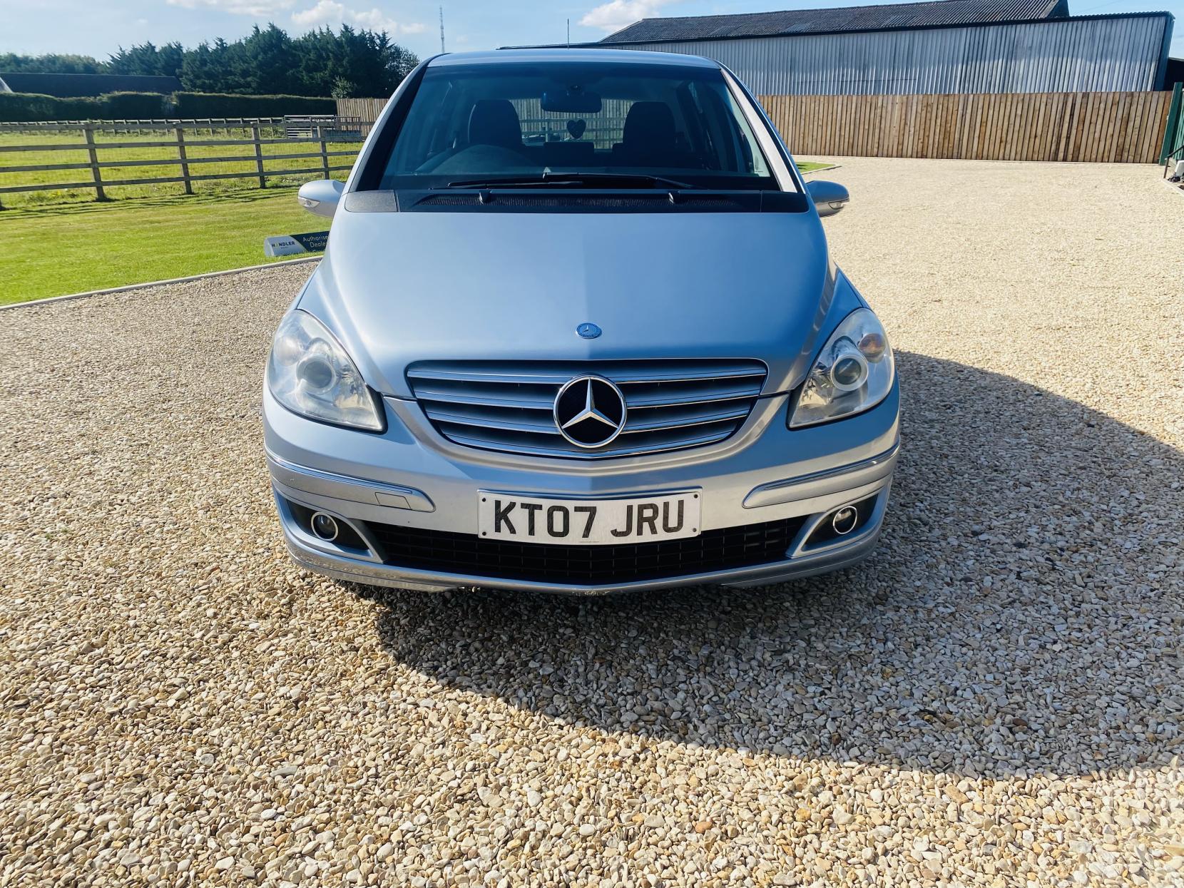 Mercedes-Benz B Class 1.5 B150 SE MPV 5dr Petrol Autotronic (166 g/km, 95 bhp)