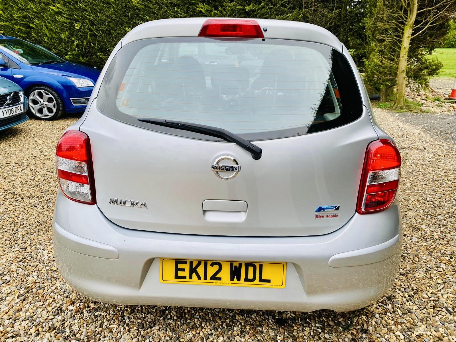 Nissan Micra 1.2 12V Acenta Hatchback 5dr Petrol CVT Euro 5 (80 ps)