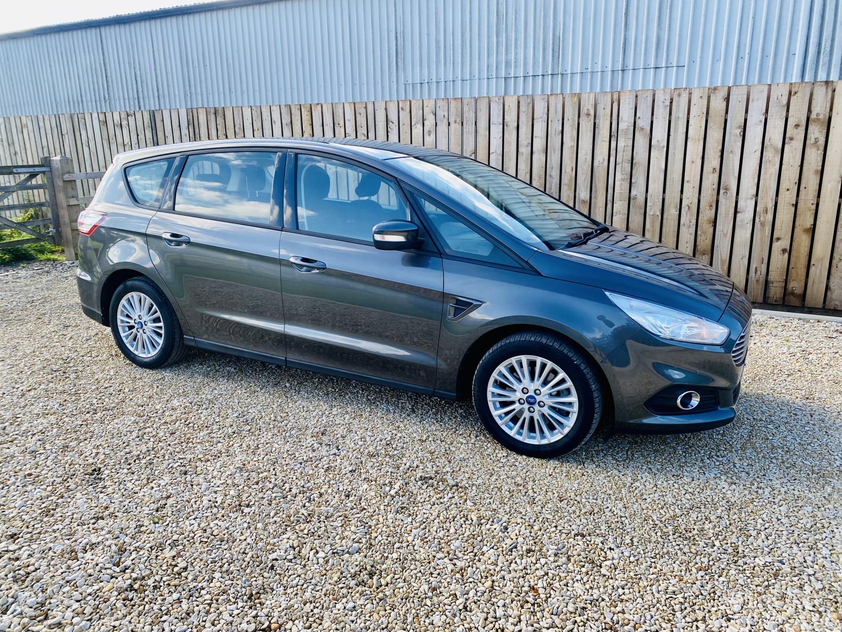 Ford S-Max 2.0 TDCi Zetec MPV 5dr Diesel Manual Euro 6 (120 ps)