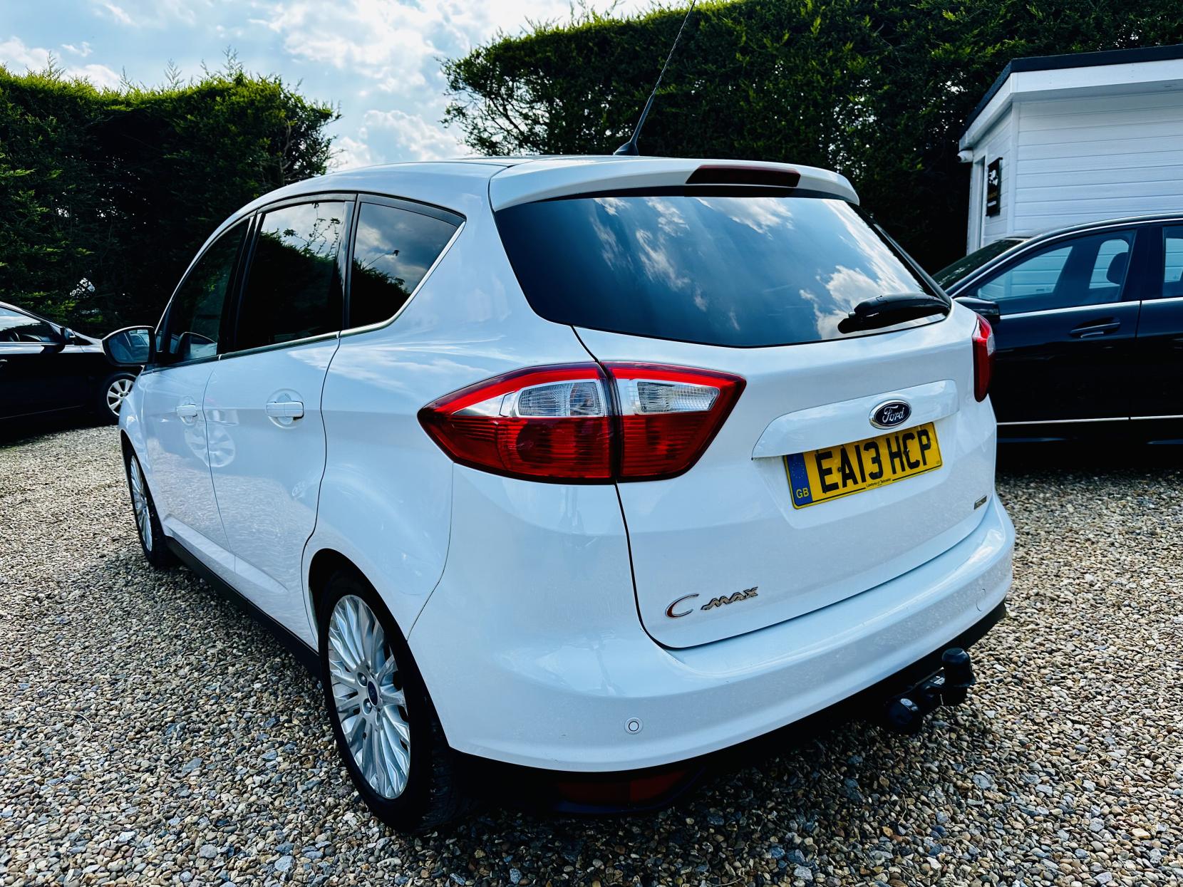 Ford C-Max 1.0T EcoBoost Titanium MPV 5dr Petrol Manual Euro 5 (s/s) (125 ps)