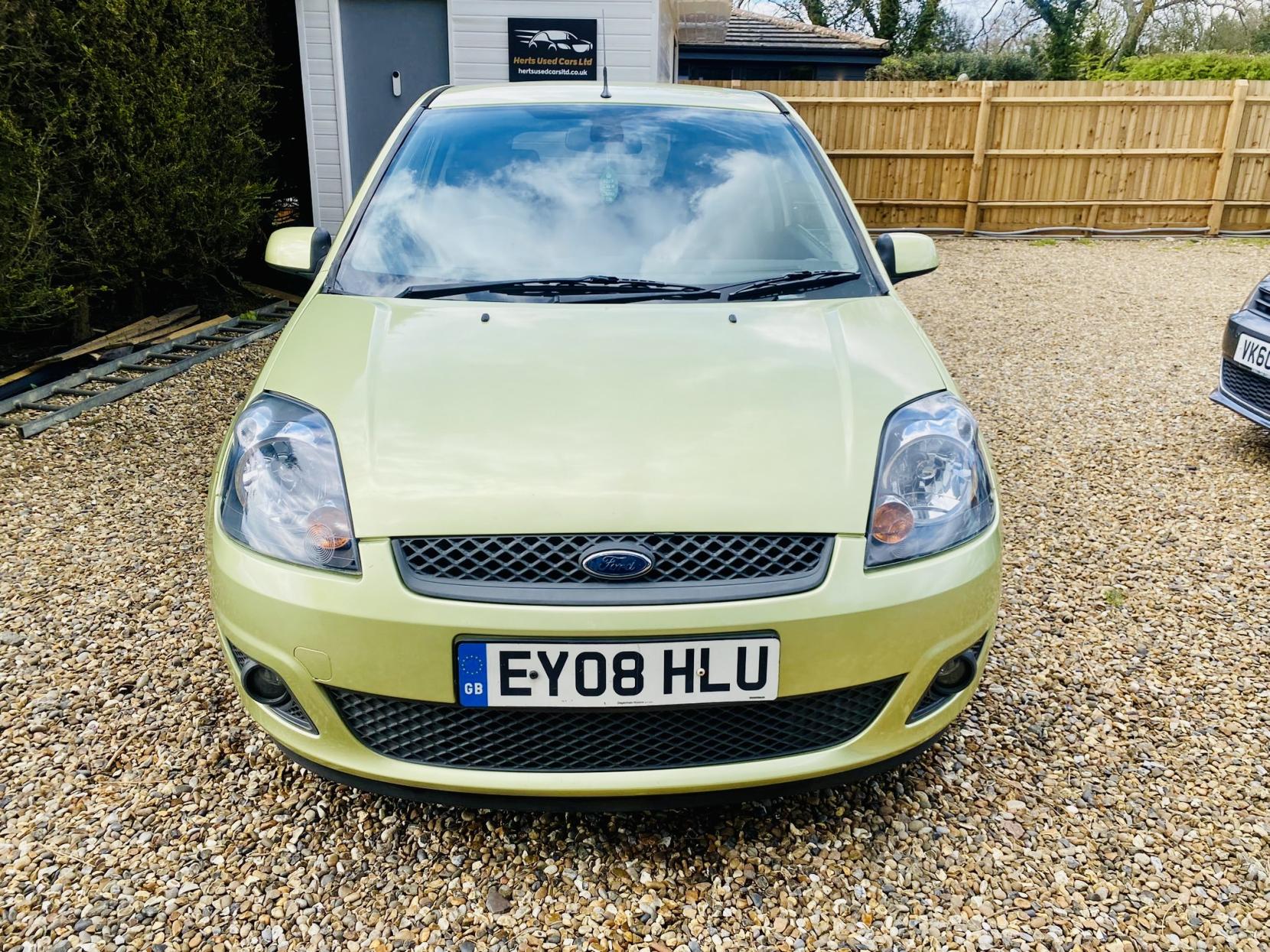 Ford Fiesta 1.25 Zetec Climate Hatchback 3dr Petrol Manual (142 g/km, 74 bhp)