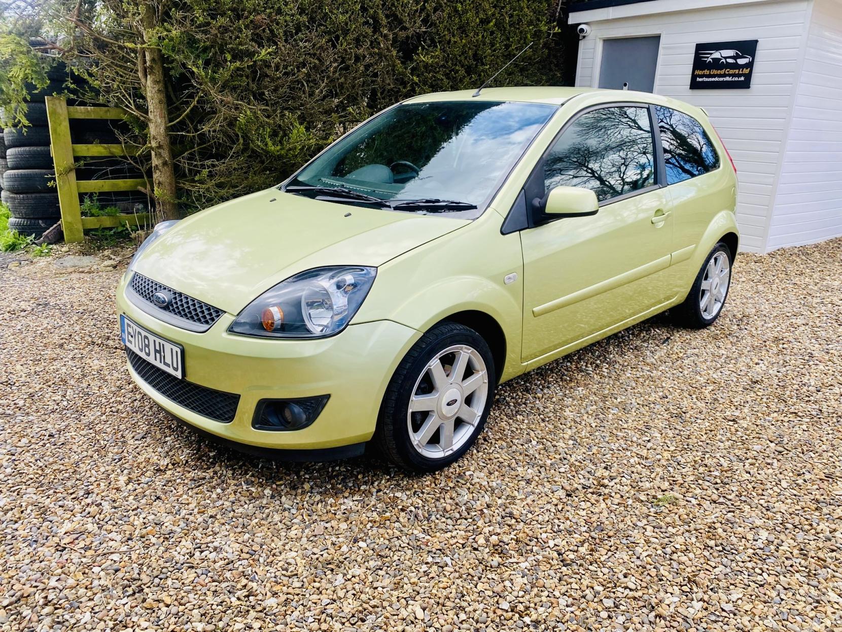 Ford Fiesta 1.25 Zetec Climate Hatchback 3dr Petrol Manual (142 g/km, 74 bhp)