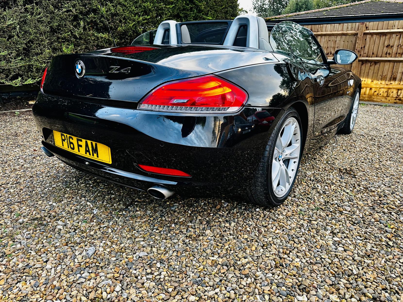 BMW Z4 3.0 35i Convertible 2dr Petrol Manual sDrive Euro 5 (306 ps)