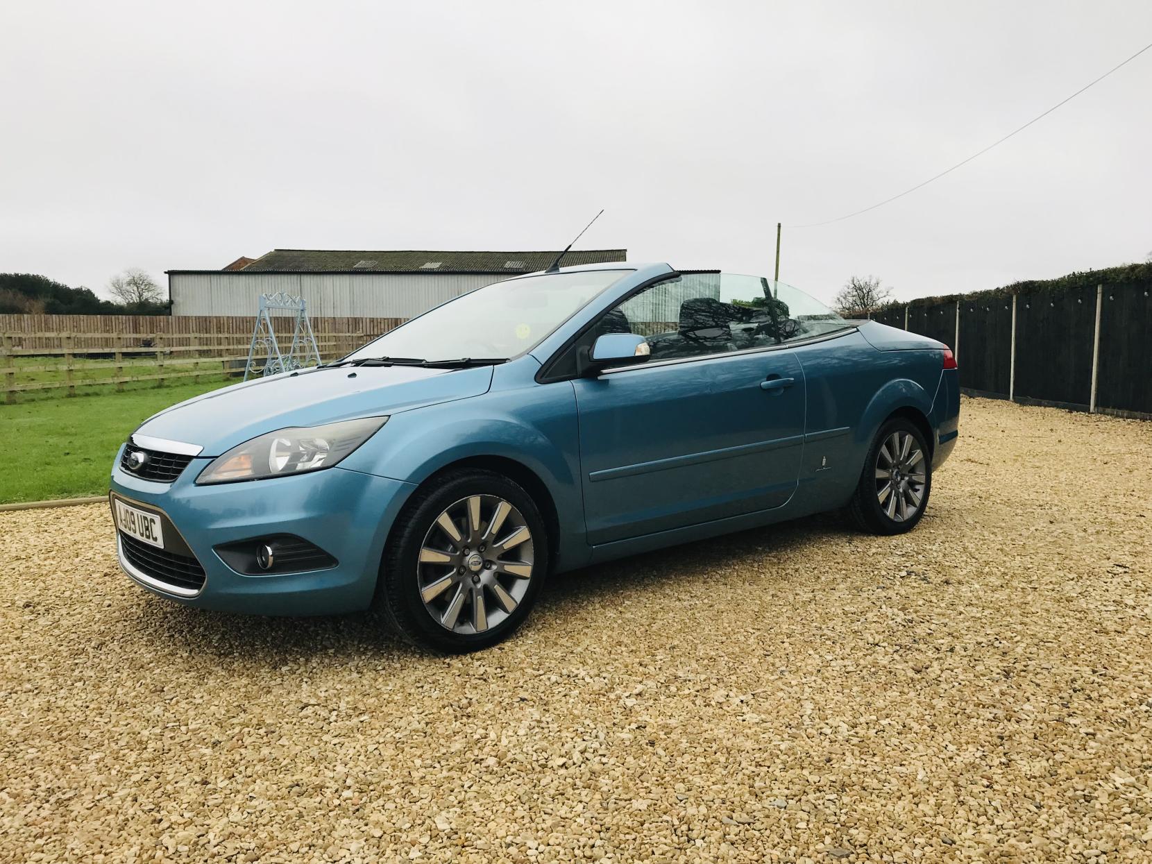 Ford Focus CC 2.0 CC-2 Convertible 2dr Petrol Automatic (199 g/km, 143 bhp)