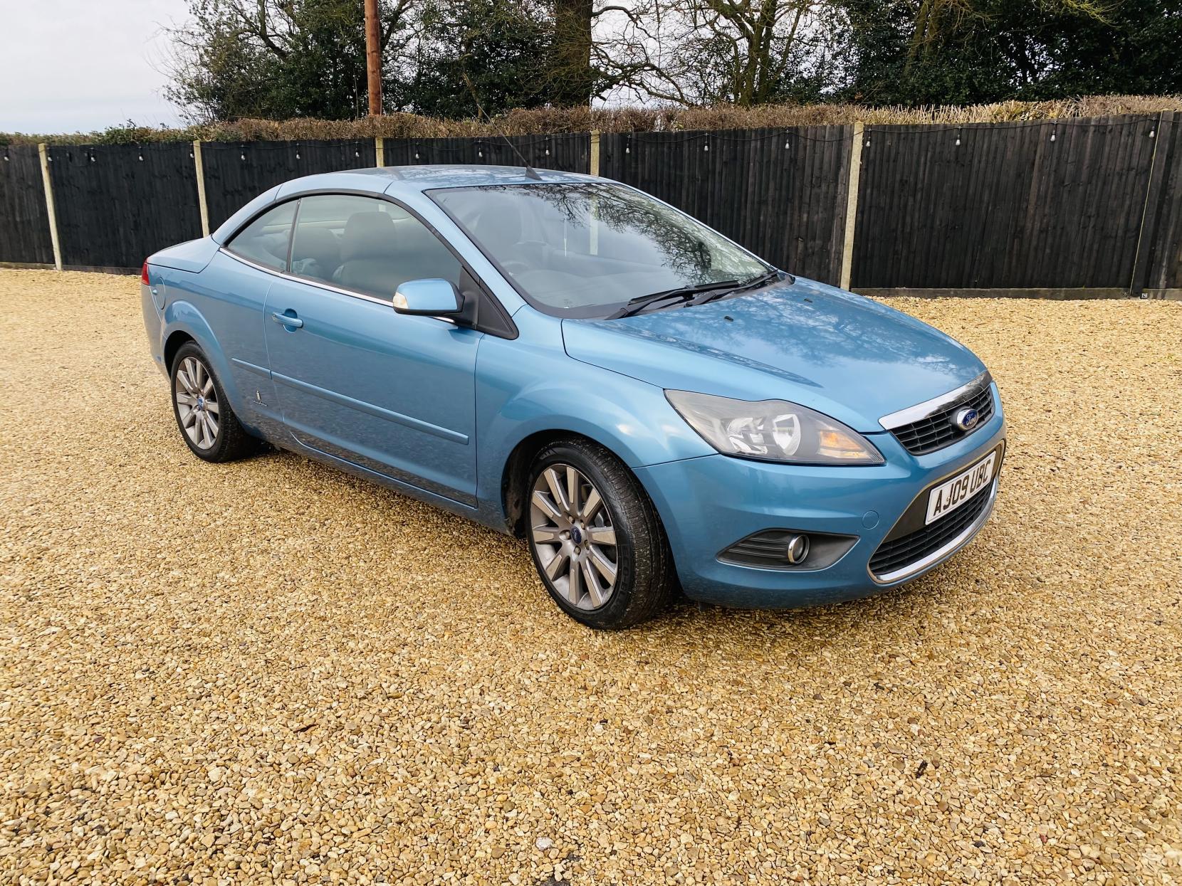 Ford Focus CC 2.0 CC-2 Convertible 2dr Petrol Automatic (199 g/km, 143 bhp)