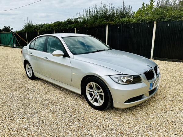 BMW 3 Series 2.0 320i SE Saloon 4dr Petrol Auto Euro 4 (170 ps)