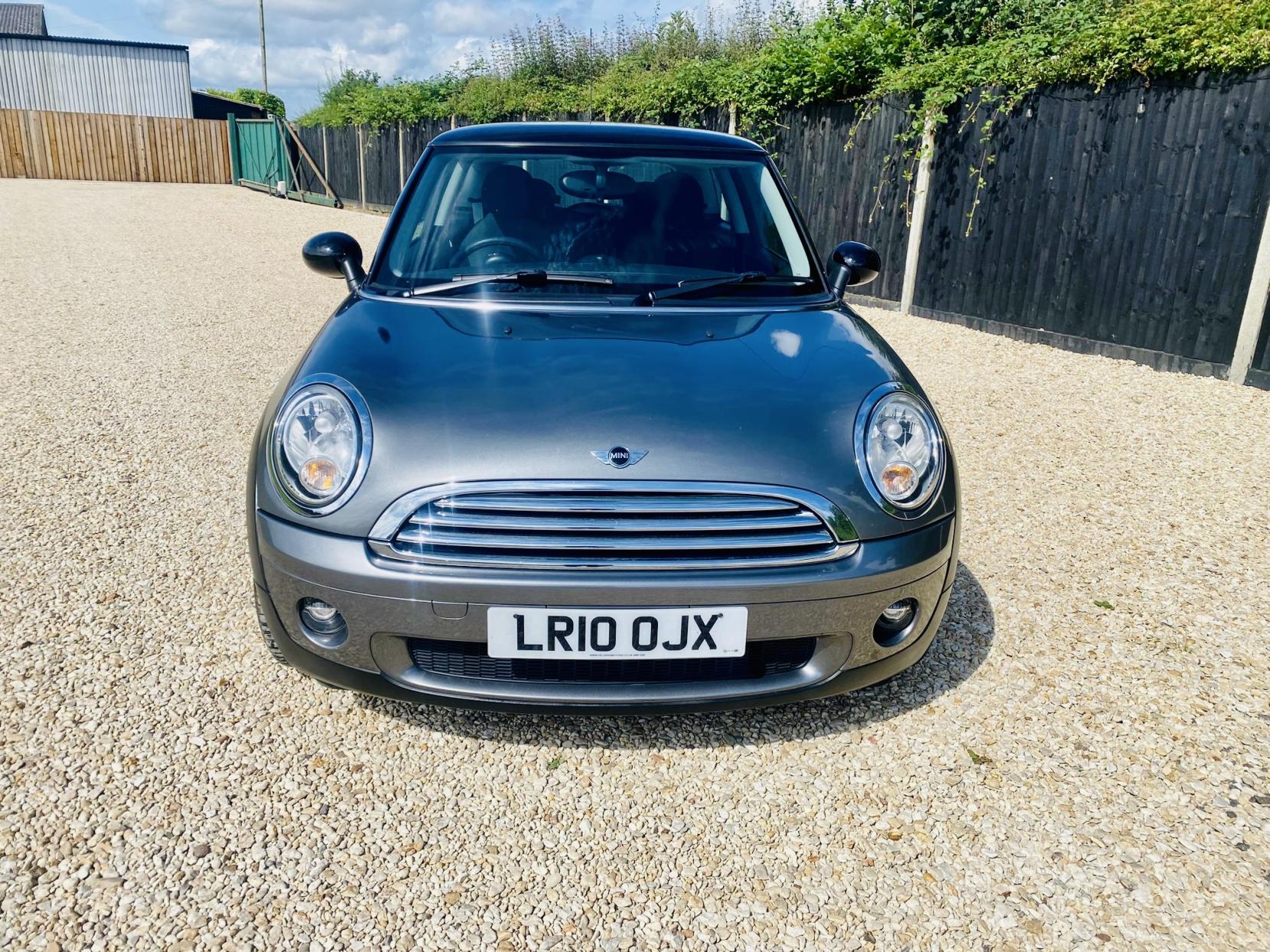 MINI Hatch 1.6 Cooper Graphite Hatchback 3dr Petrol Manual Euro 5 (122 ps)