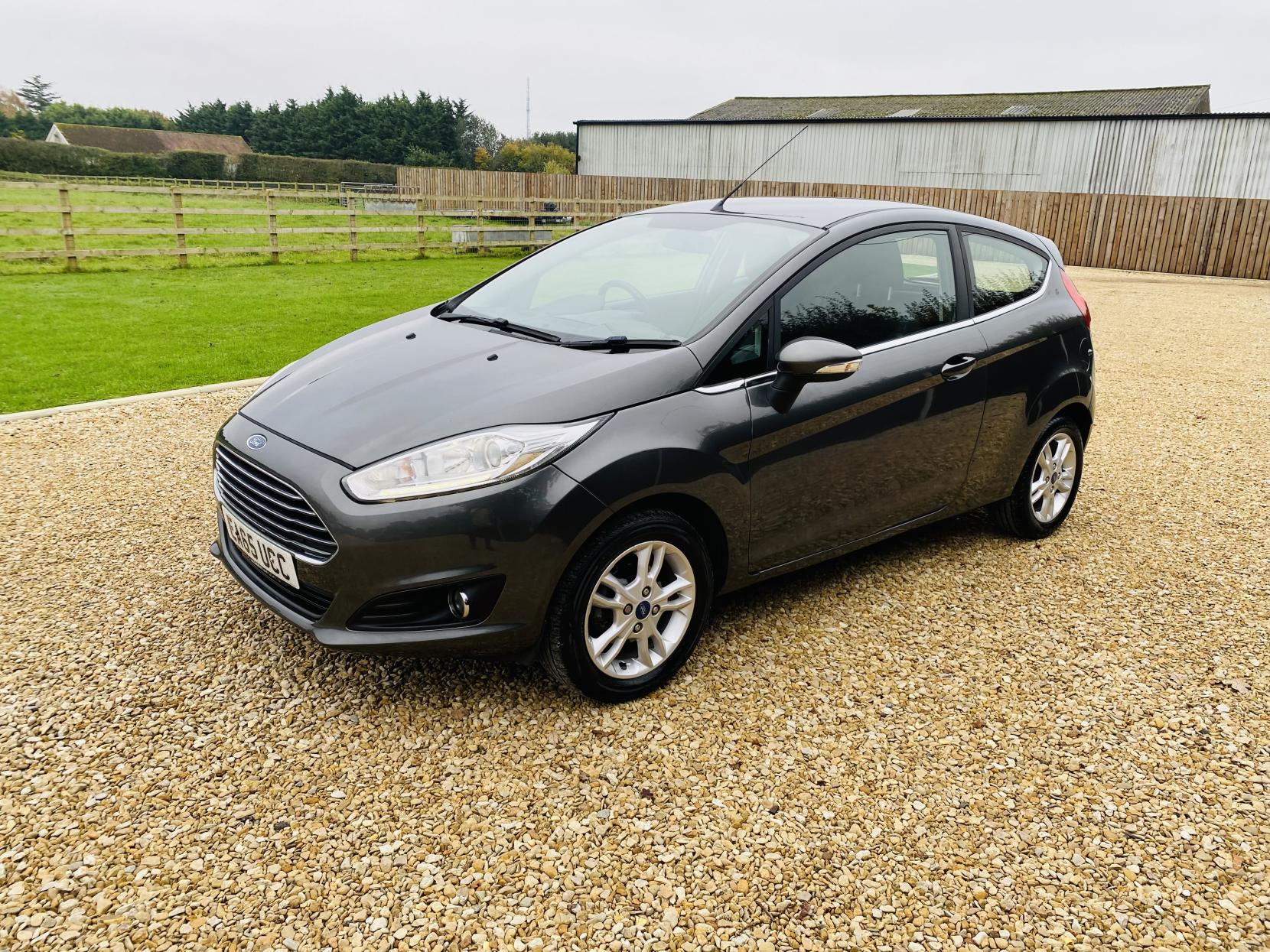 Ford Fiesta 1.25 Zetec Hatchback 3dr Petrol Manual Euro 6 (82 ps)