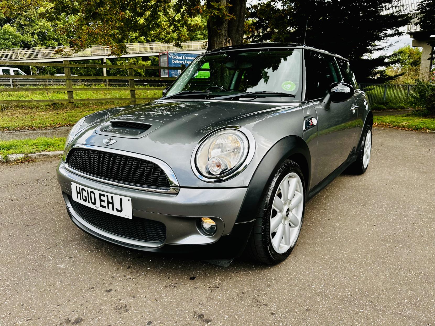 MINI Hatch 1.6 Cooper S Hatchback 3dr Petrol Manual Euro 5 (184 ps)