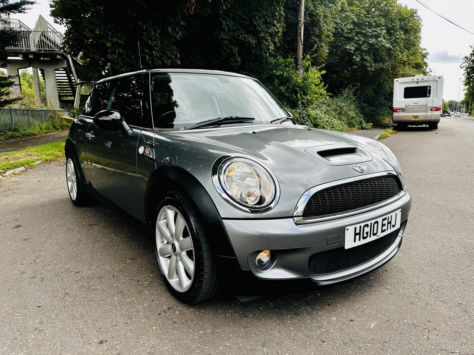 MINI Hatch 1.6 Cooper S Hatchback 3dr Petrol Manual Euro 5 (184 ps)