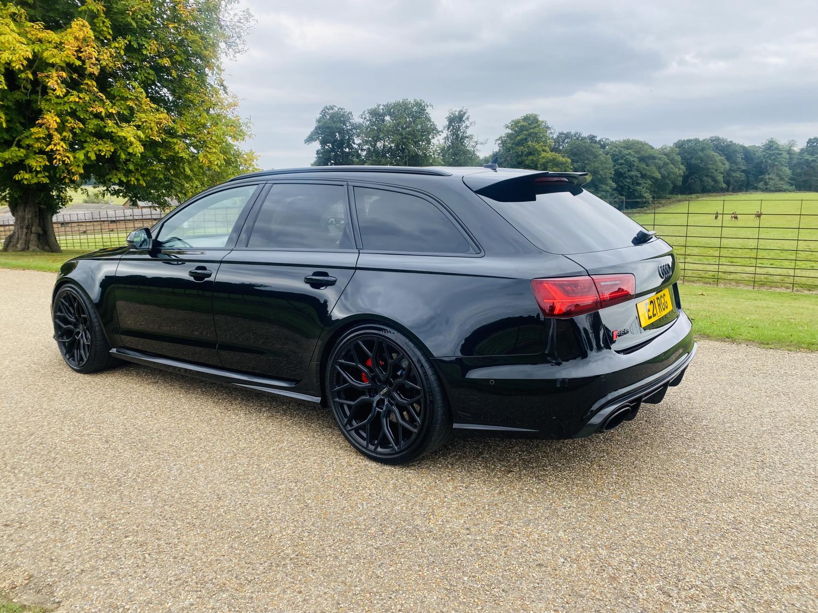 Audi RS6 Avant 4.0 TFSI V8 Estate 5dr Petrol Tiptronic quattro Euro 6 (s/s) (560 ps)