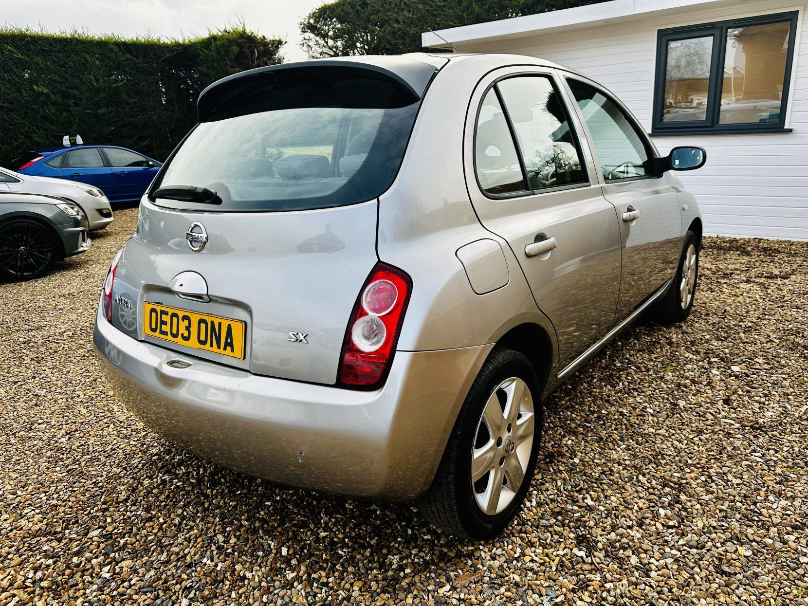 Nissan Micra 1.2 16v SX Hatchback 5dr Petrol Manual (143 g/km, 79 bhp)