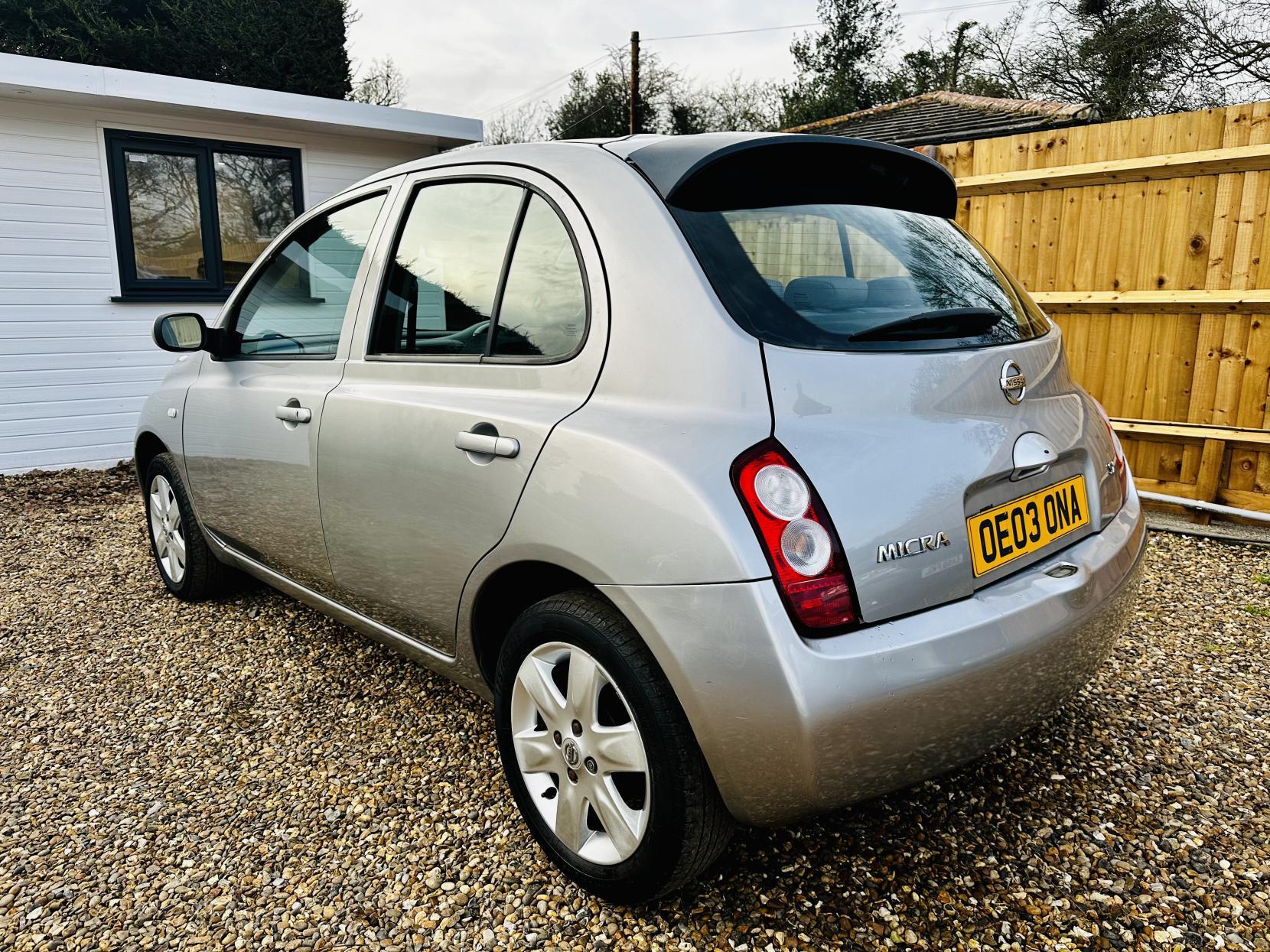 Nissan Micra 1.2 16v SX Hatchback 5dr Petrol Manual (143 g/km, 79 bhp)