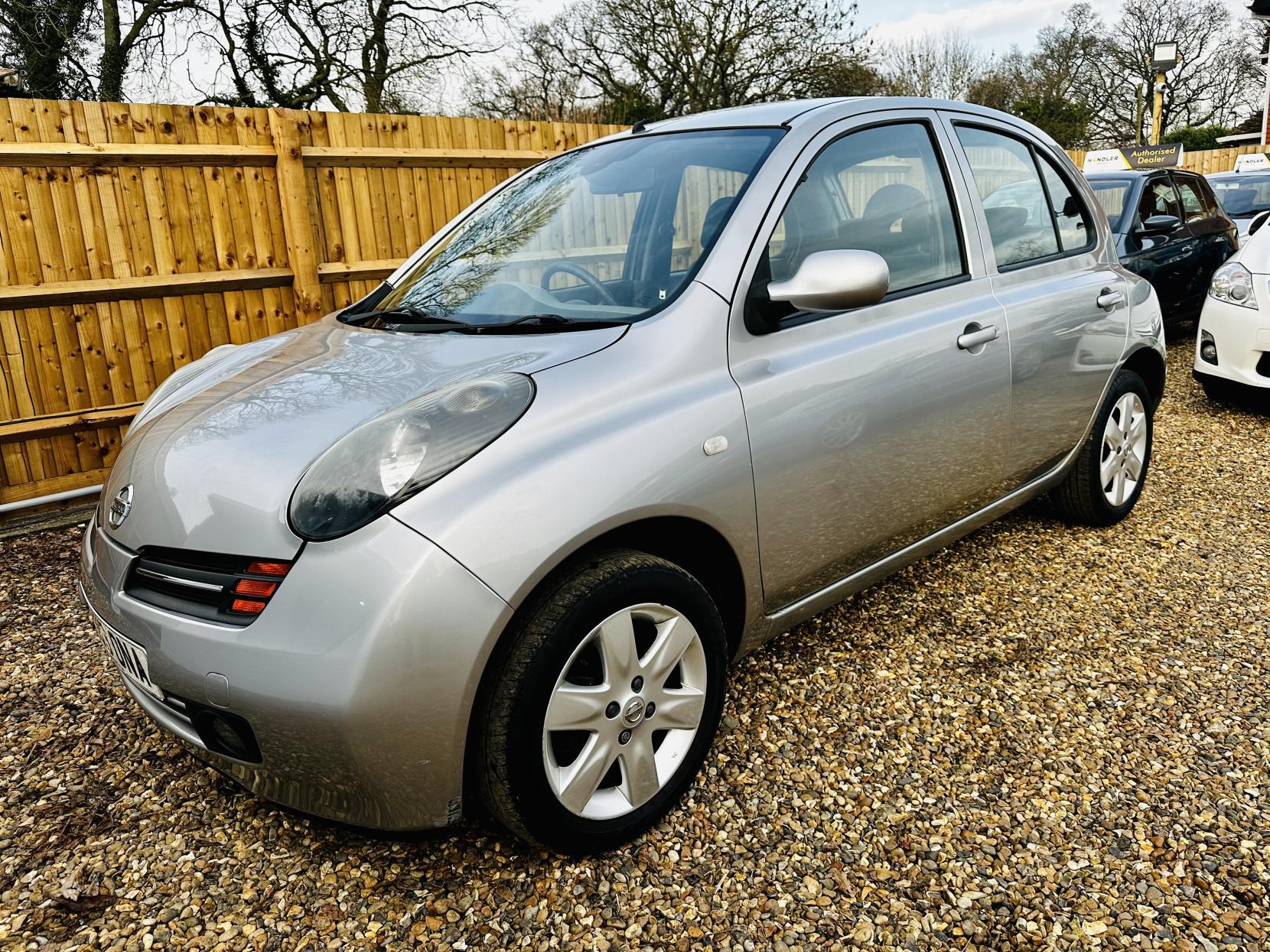 Nissan Micra 1.2 16v SX Hatchback 5dr Petrol Manual (143 g/km, 79 bhp)