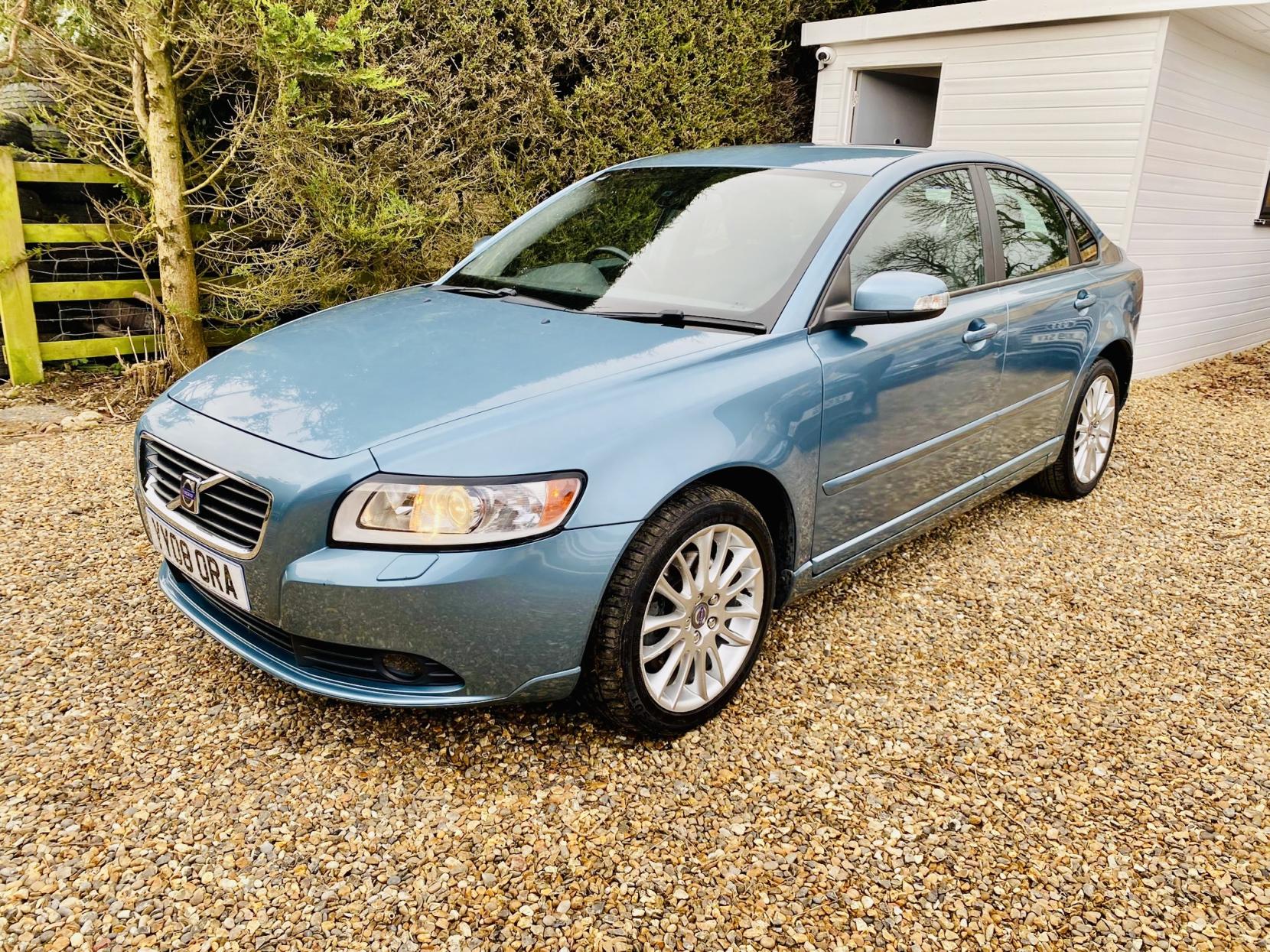 Volvo S40 2.0D SE Saloon 4dr Diesel Powershift Euro 4 (136 ps)